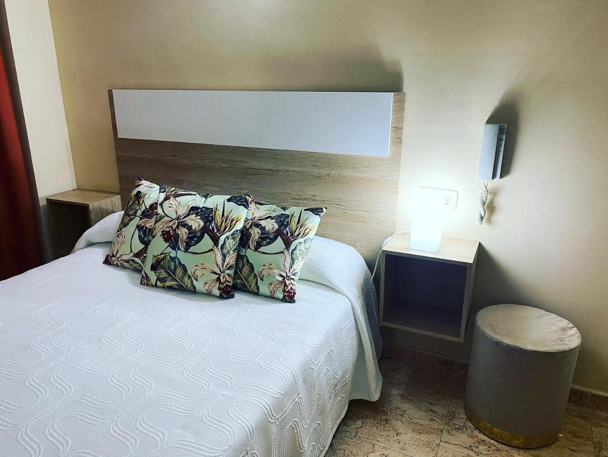 Hotel Valldigna Tavernes de Valldigna Εξωτερικό φωτογραφία